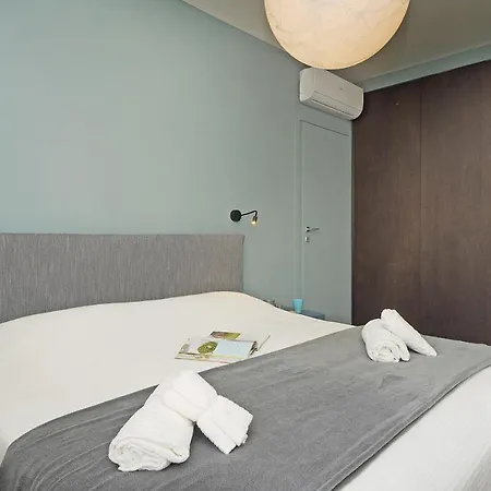 Apartment The And Blue Nest *
